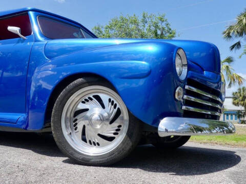 1948 Ford Super Deluxe