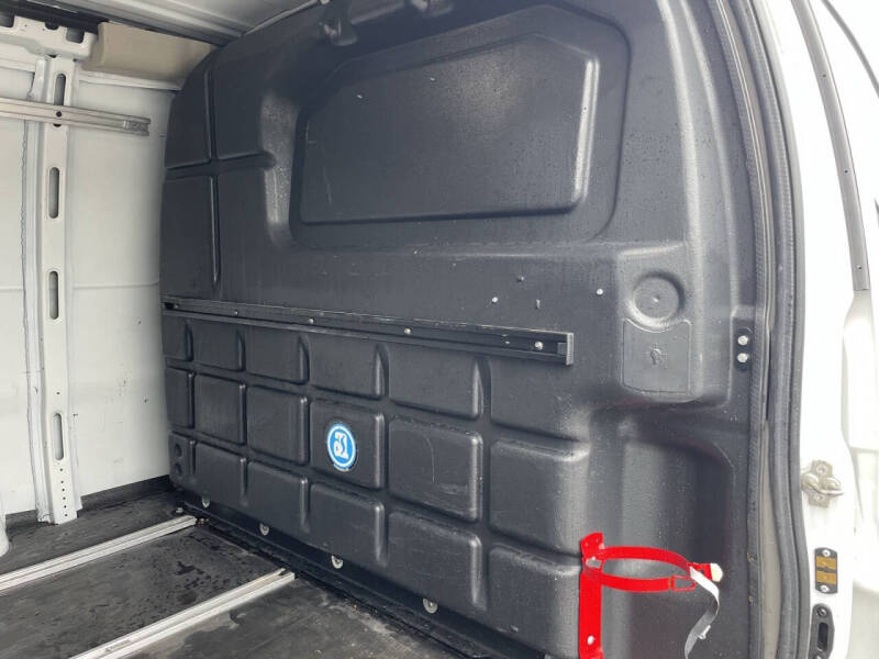 2019 Chevrolet Express 2500