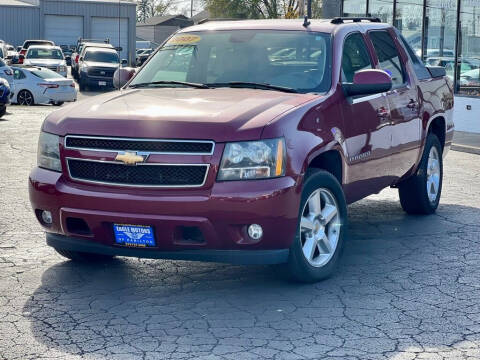 2007 Chevrolet Avalanche for sale at Eagle Motors in Hamilton OH