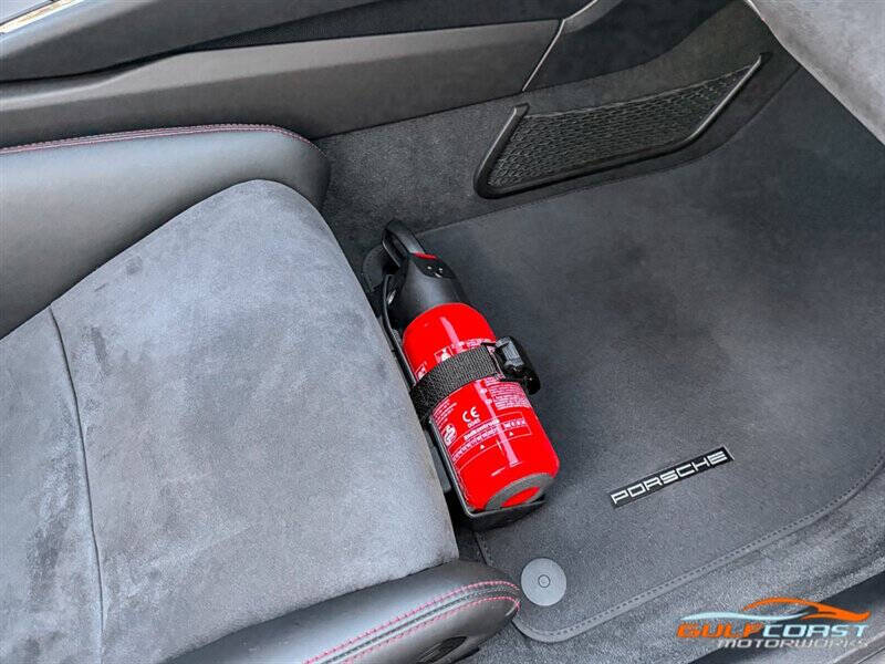 2018 Porsche 911 GT2 RS