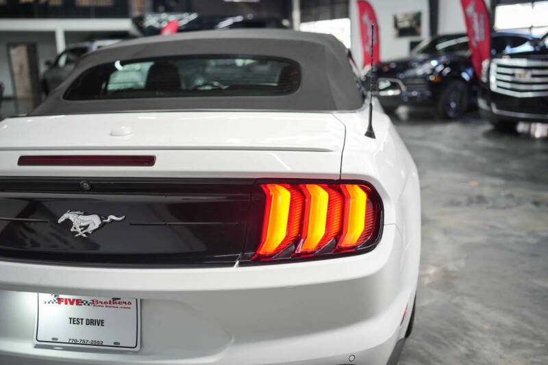 2021 Ford Mustang