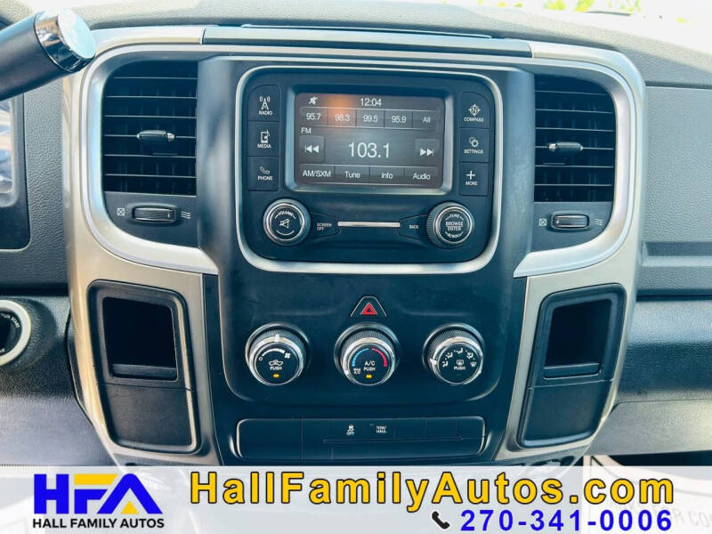 2013 RAM 1500 SLT