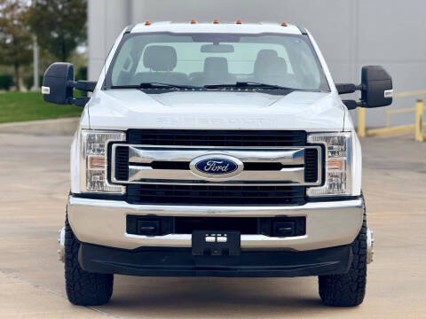 2019 Ford F-350 Super Duty XLT
