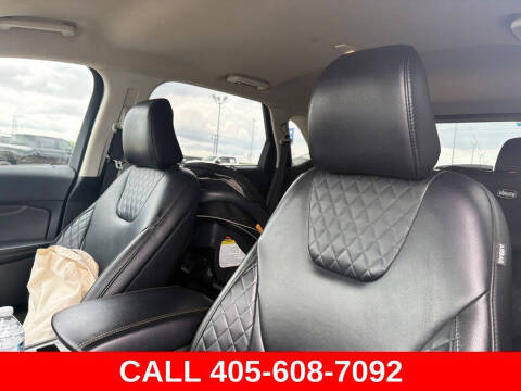 2023 Ford Edge Titanium