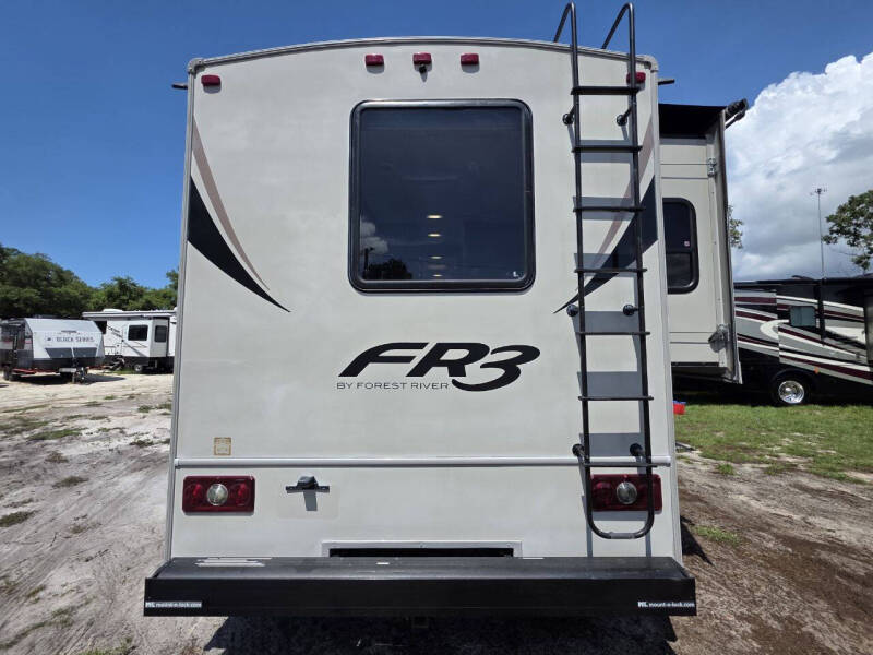 2017 Forest River FR3