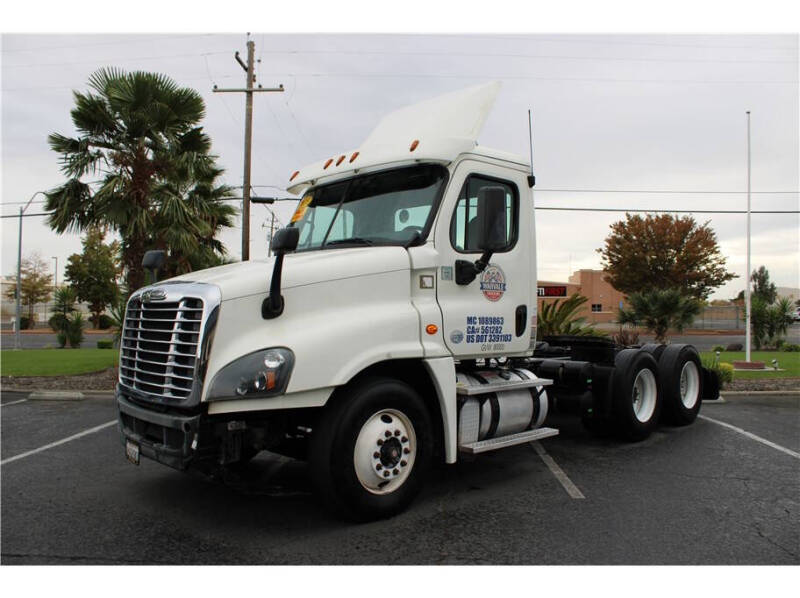2016 Freightliner Cascadia