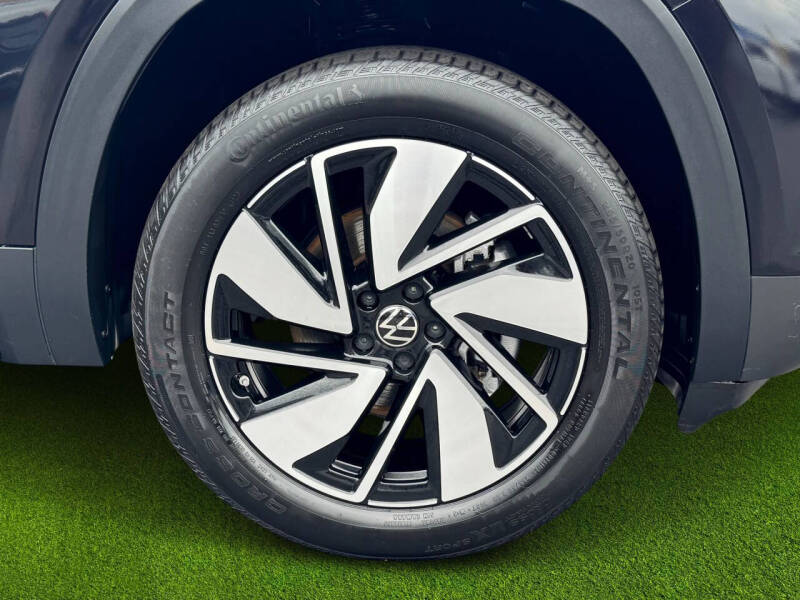 2024 Volkswagen Atlas SE