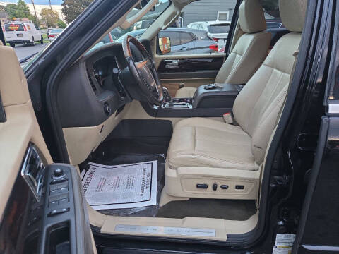 2017 Lincoln Navigator L Reserve