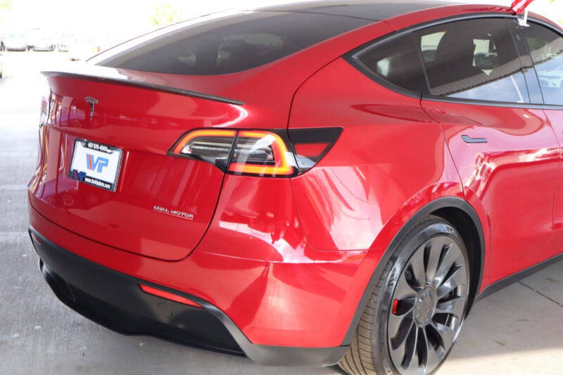 2023 Tesla Model Y Performance