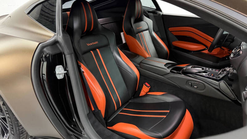 2021 Aston Martin Vantage