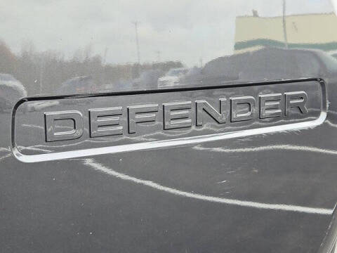 2023 Land Rover Defender 130 X-Dynamic SE