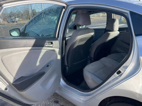 2017 Hyundai Accent Value Edition