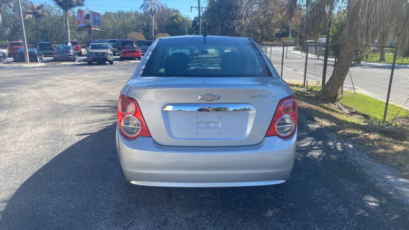 2014 Chevrolet Sonic LT Auto