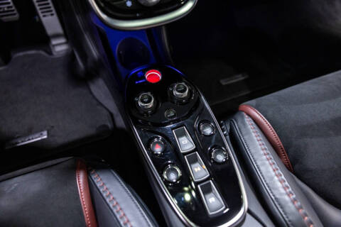 2022 McLaren GT