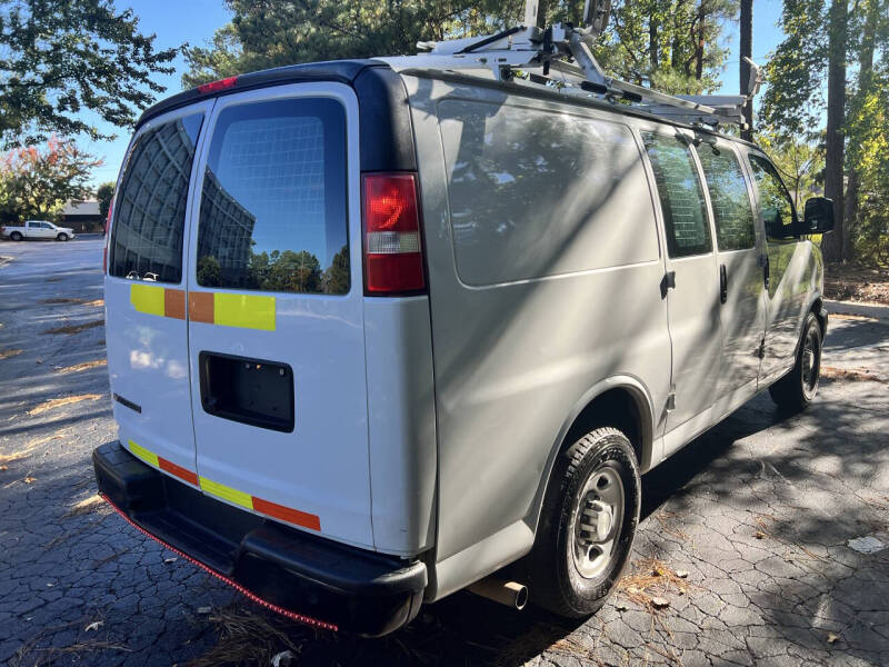 2017 Chevrolet Express 2500