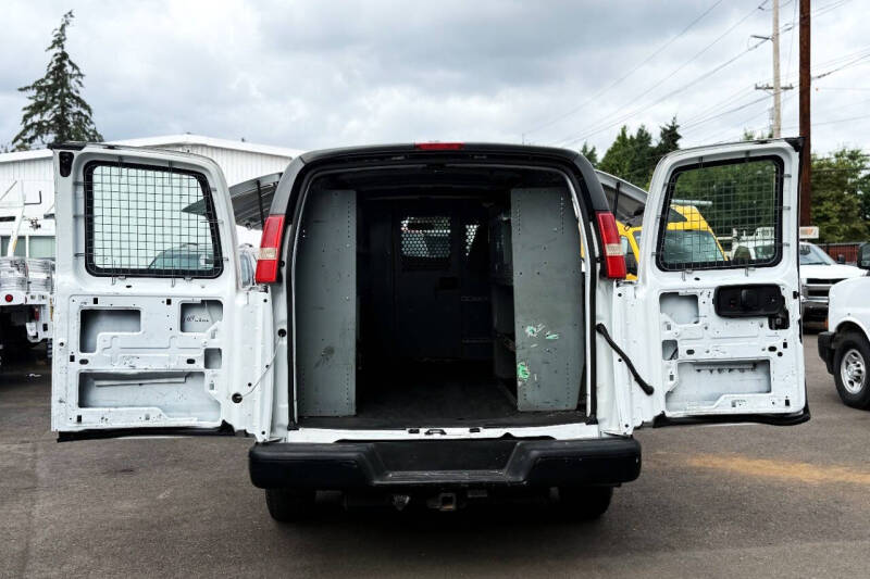 2009 GMC Savana 3500