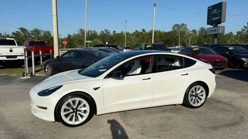 2021 Tesla Model 3 Standard Range Plus