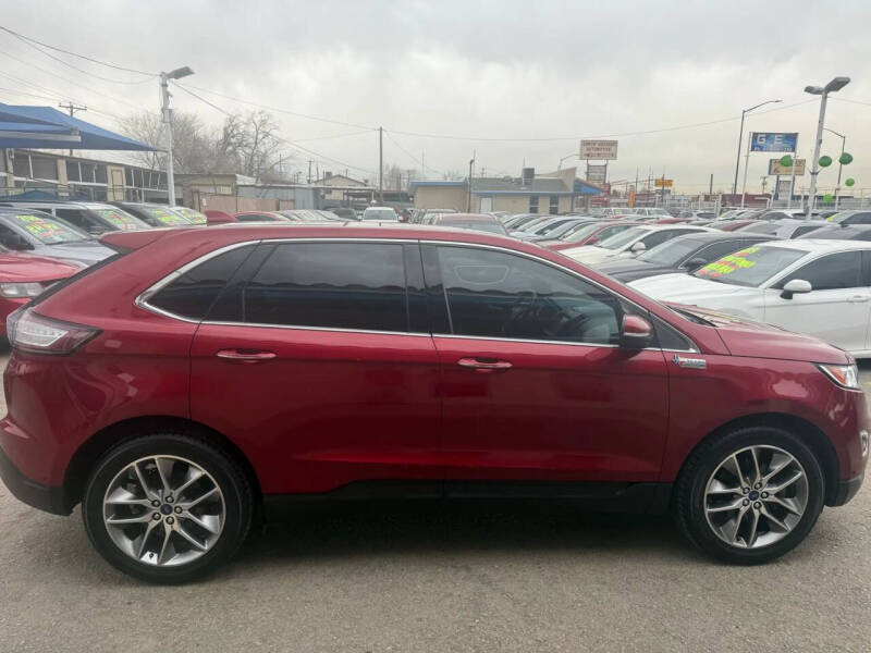 2017 Ford Edge Titanium