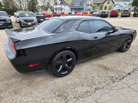 2014 Dodge Challenger R/T Plus