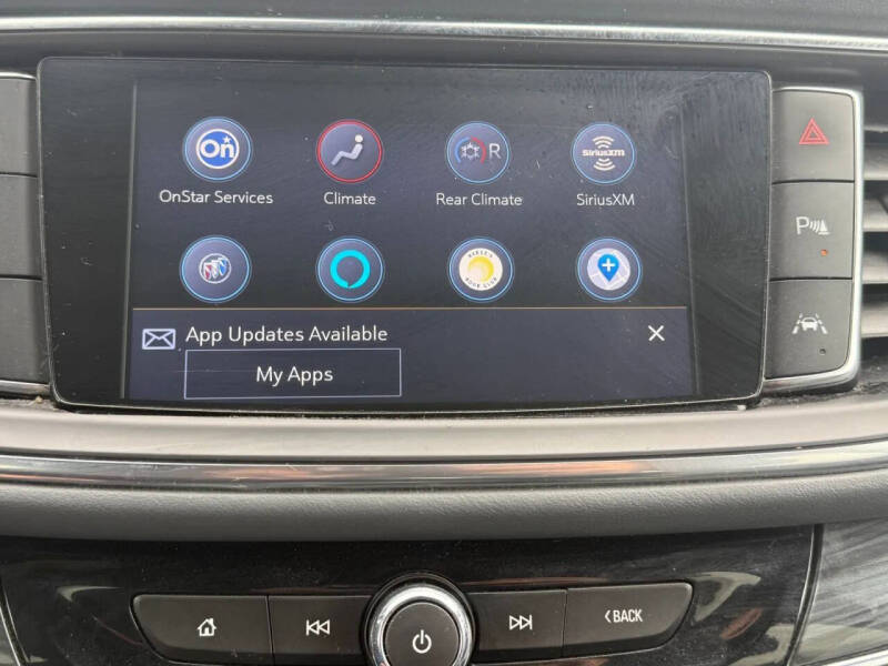 2023 Buick Enclave Essence