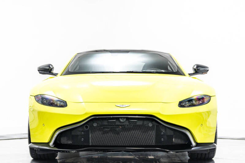 2019 Aston Martin Vantage