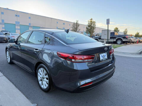 2018 Kia Optima S