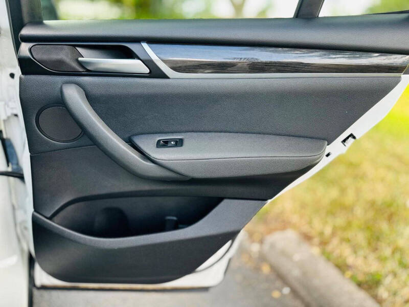 2017 BMW X3 sDrive28i