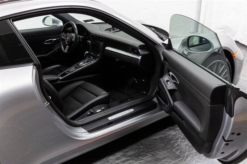 2018 Porsche 911 Carrera S