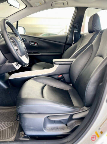 2016 Toyota Prius Four