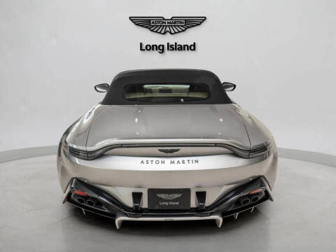 2023 Aston Martin Vantage