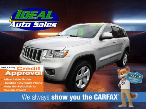 2013 Jeep Grand Cherokee for sale at Ideal Auto Sales, Inc. in Waukesha WI