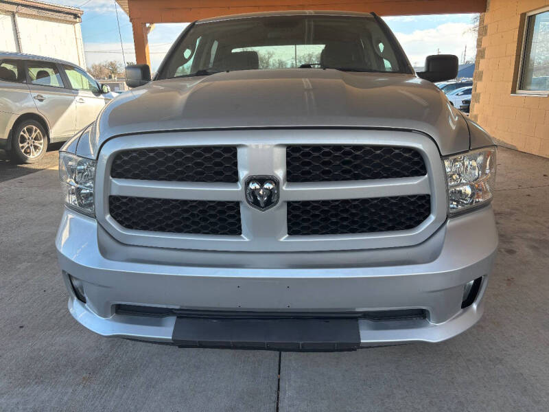 2017 RAM 1500 Express