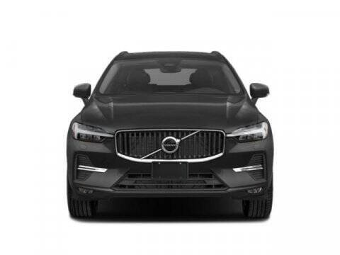 2025 Volvo XC60 B5 Plus Dark Theme