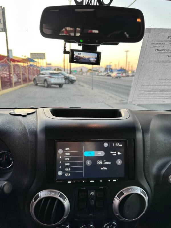 2013 Jeep Wrangler Unlimited Sahara