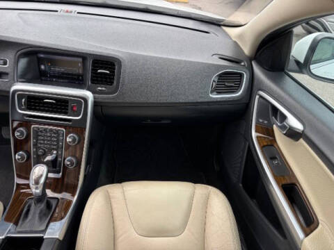 2013 Volvo S60 T5