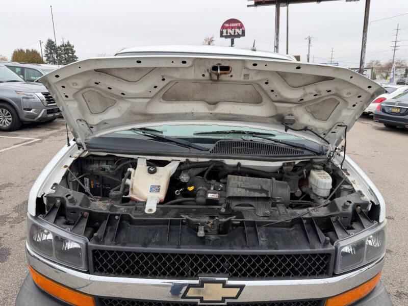 2013 Chevrolet Express LT 3500