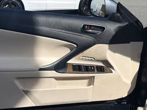 2010 Lexus IS 250C