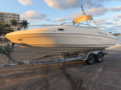 2001 Rinker CAPTIVA 232 for sale at Netto Motors in West Palm Beach FL