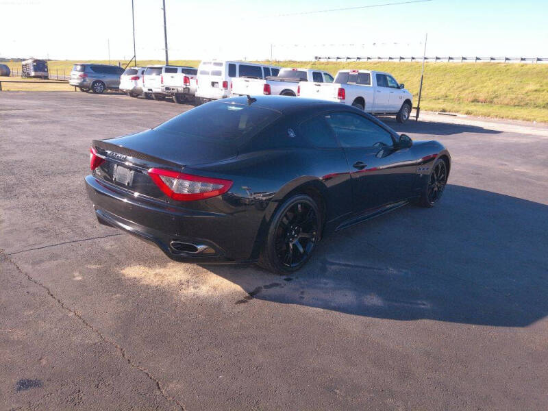 2012 Maserati GranTurismo null photo 6