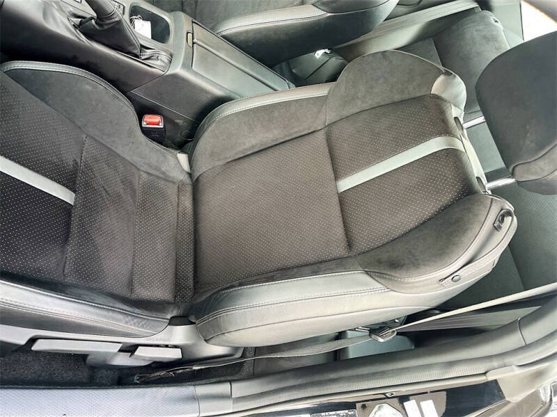 2025 Toyota GR86 Premium