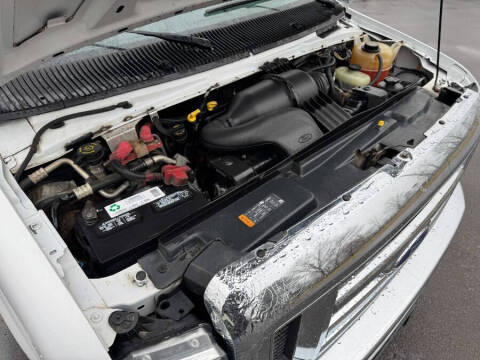 2018 Ford E-Series E-450 SD