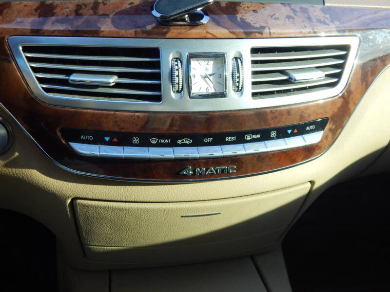 2007 Mercedes-Benz S-Class S 550 4MATIC