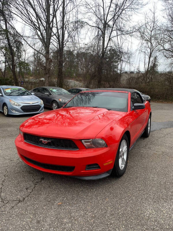 2011 Ford Mustang for sale at Select Luxury Motors in Cumming GA