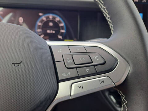 2025 Volkswagen Tiguan SE