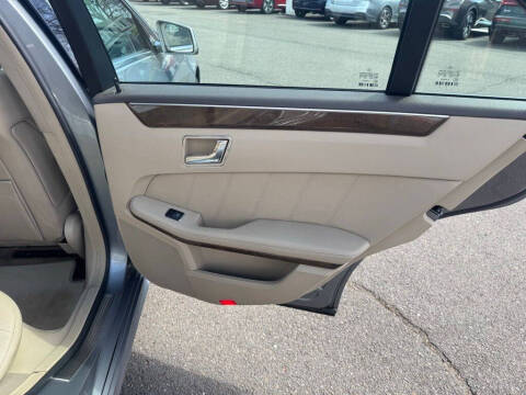 2010 Mercedes-Benz E-Class