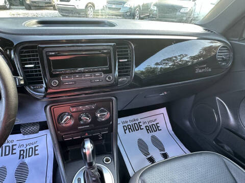 2015 Volkswagen Beetle 1.8T Entry PZEV