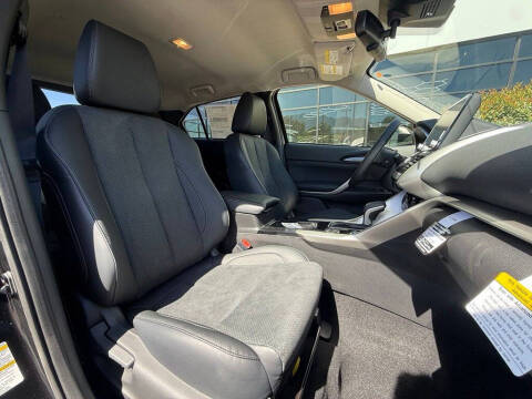 2026 Mitsubishi Eclipse Cross SE