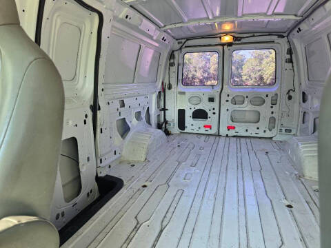 2013 Ford E-Series E-150