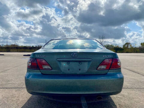 2003 Lexus ES 300
