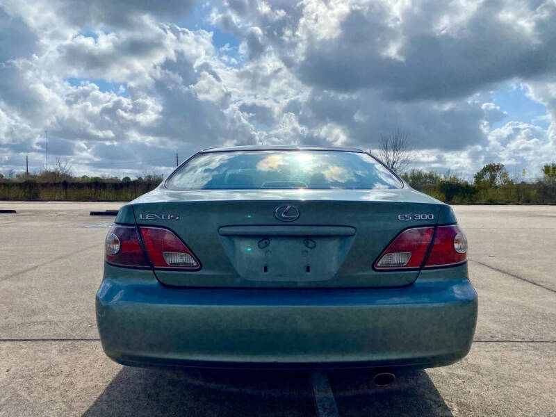 2003 Lexus ES 300